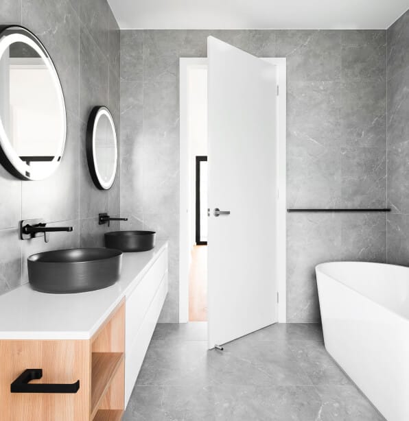 Home in Los Angeles gallery image 2