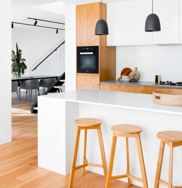 Home in Los Angeles gallery image 3
